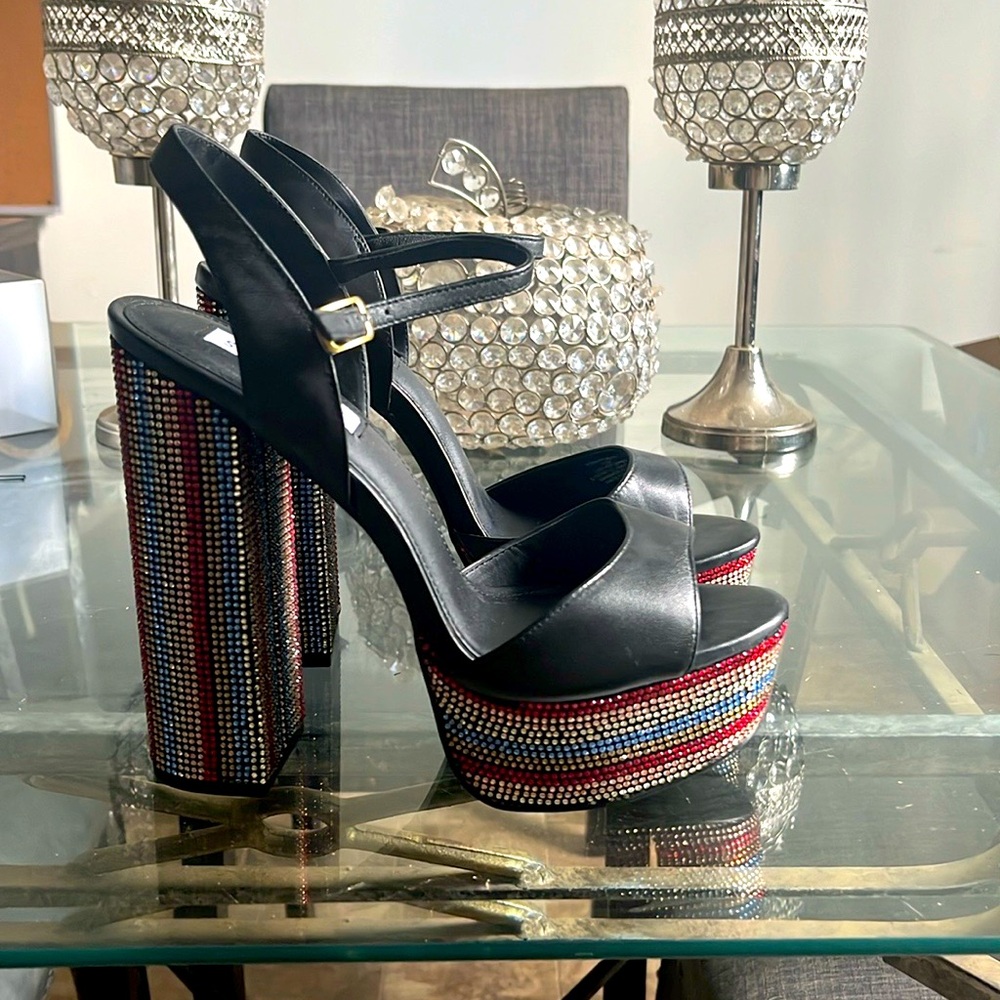 Steve Madden Platform Sandals